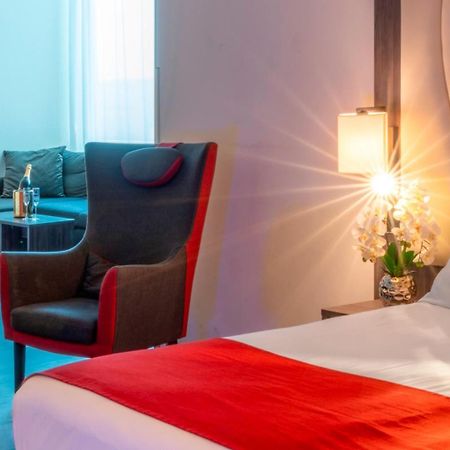 Plaza Premium Almere Luaran gambar