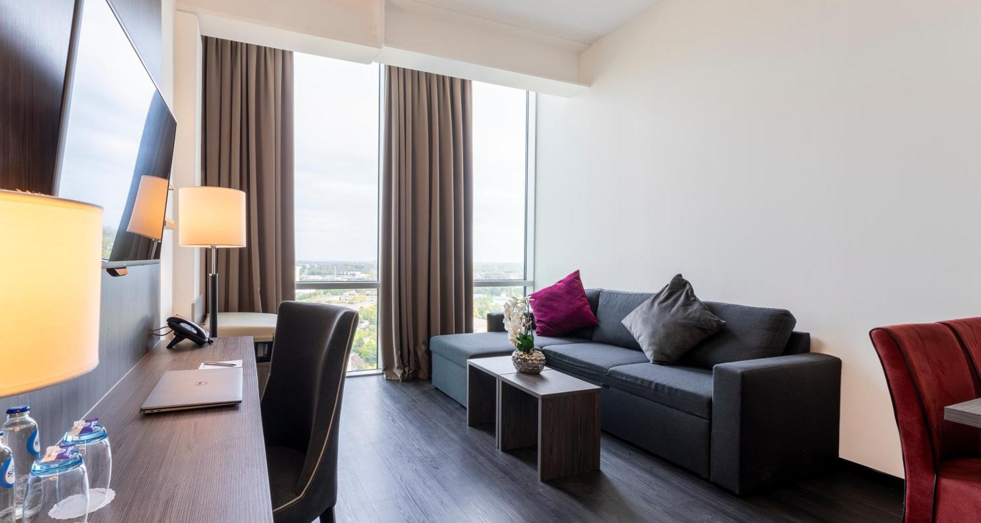 Plaza Premium Almere Luaran gambar