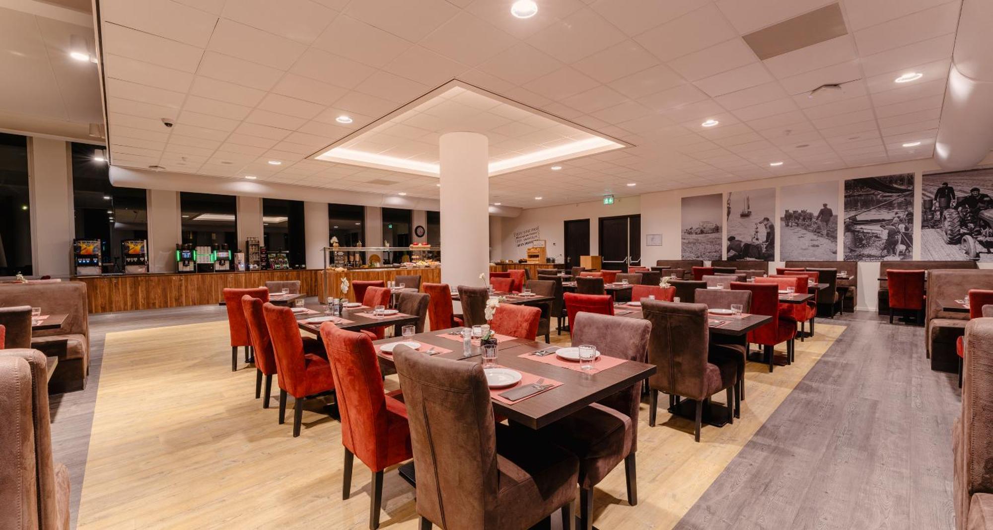 Plaza Premium Almere Luaran gambar