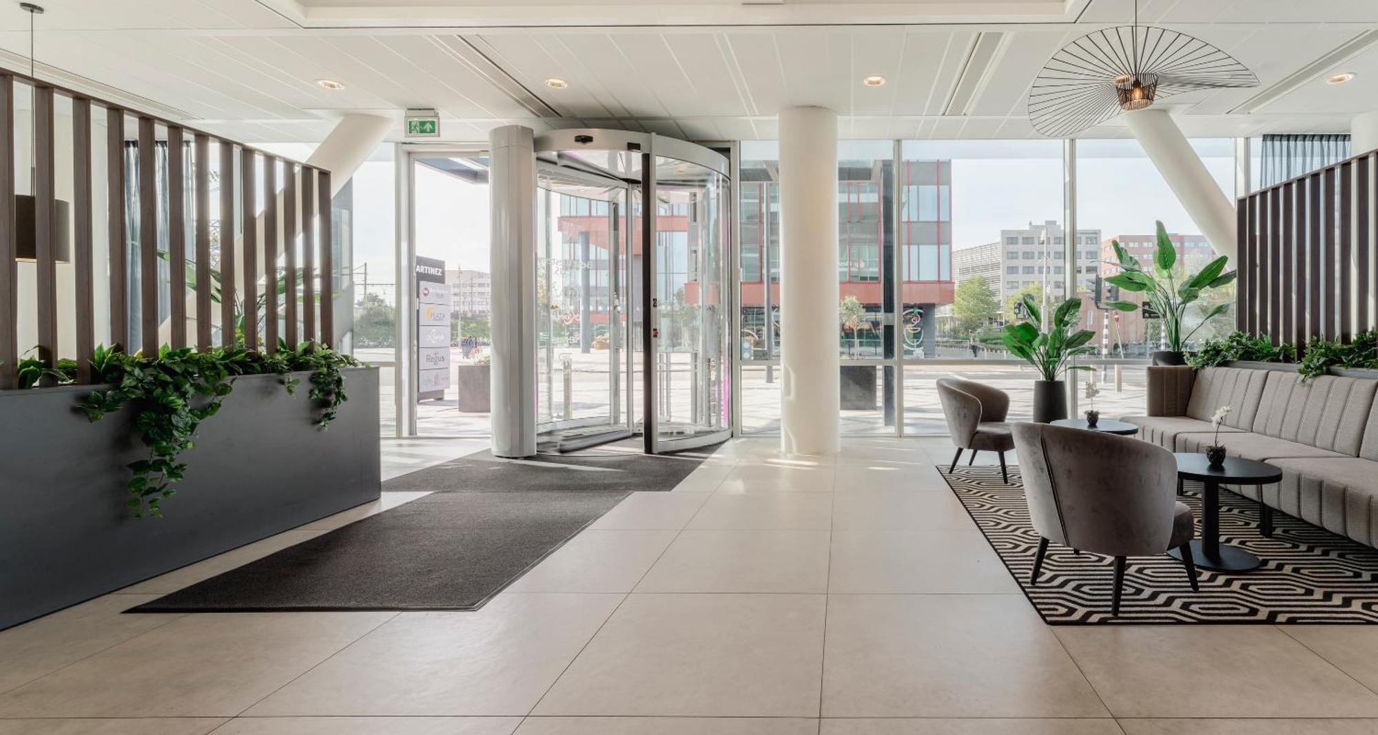 Plaza Premium Almere Luaran gambar