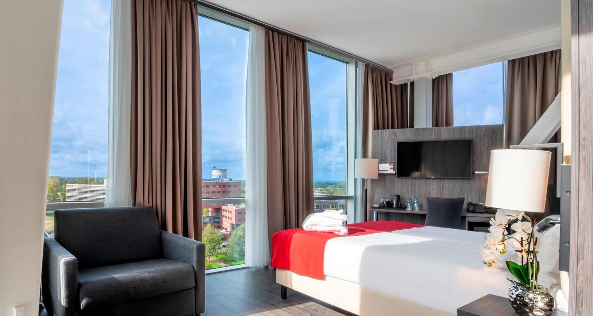 Plaza Premium Almere Luaran gambar